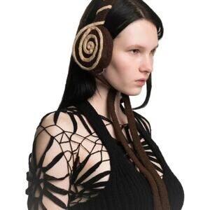 Cafe Forgot Urte Kat Spiral Wool Blend Earmuffs in Brown Wool OS NWT